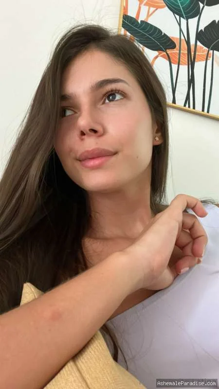 Gabriela B — Gabriela B — 36 fotos — OnlyFans Photos