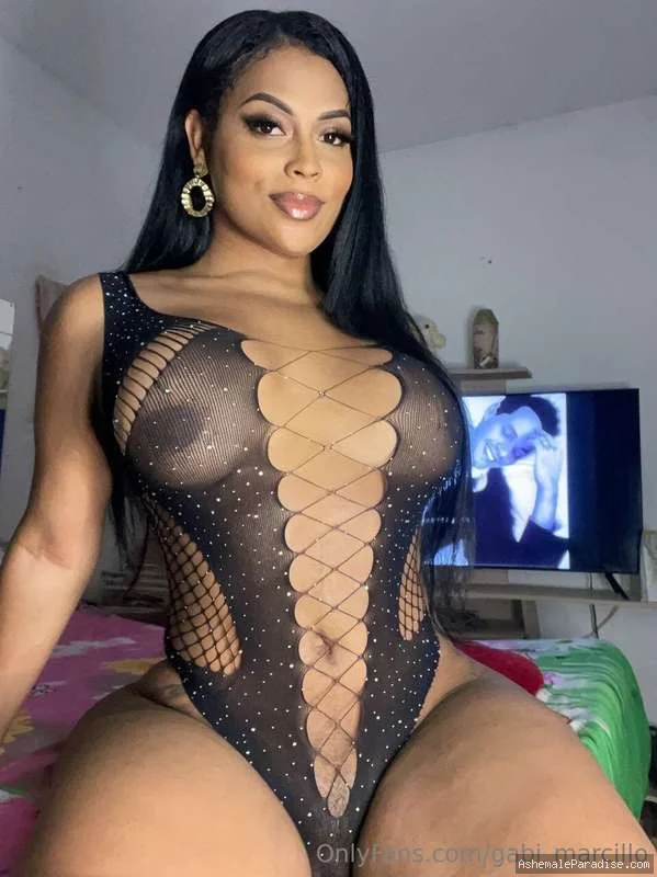 Gabriella Marcillo — Gabriella Marcillo — 10 fotos — OnlyFans Photos