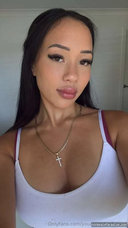 Gina A — Gina A — 33 fotos — OnlyFans Photos
