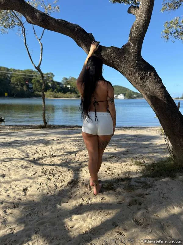 Gina A — Gina A — 33 fotos — OnlyFans Photos