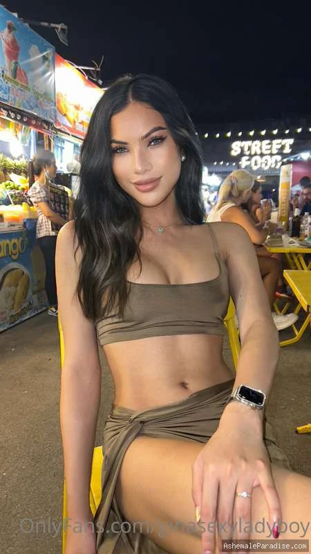 Ginasexyladyboy — Ginasexyladyboy — 13 fotos — OnlyFans Photos