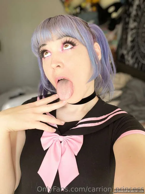 Gwyndoline Moon — Gwyndoline Moon — 22 fotos — OnlyFans Photos