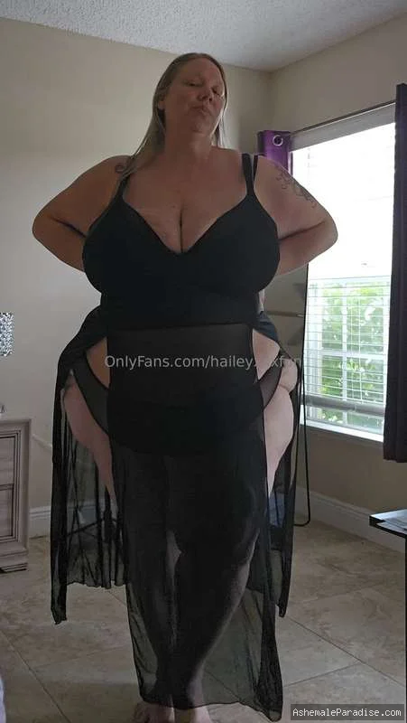 Hailey — 32 fotos — OnlyFans Photos