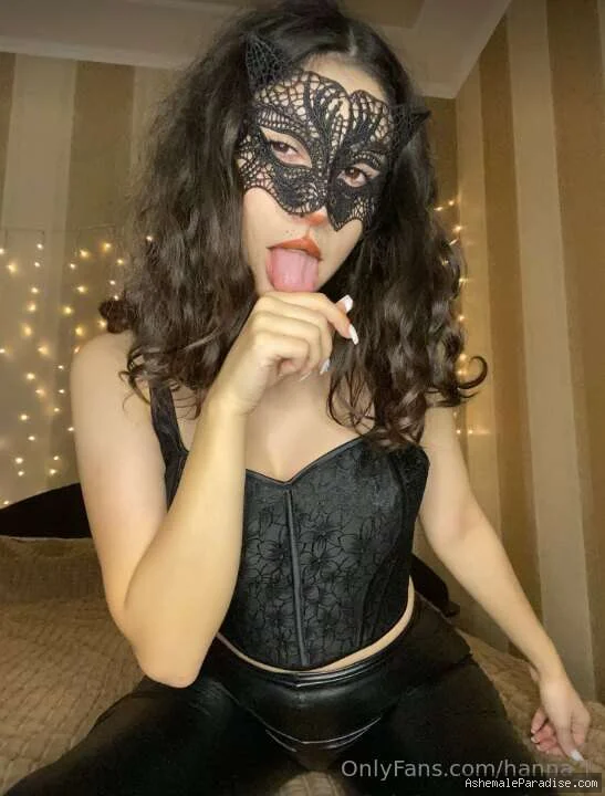 Hanna Lee — Hanna Lee — 35 fotos — OnlyFans Photos