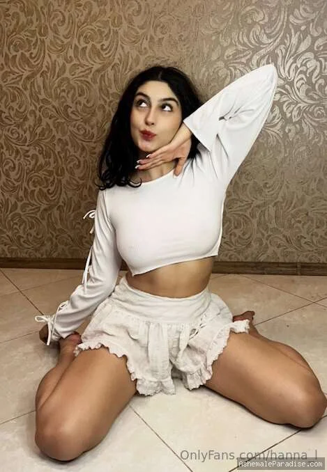 Hanna Lee — Hanna Lee — 35 fotos — OnlyFans Photos