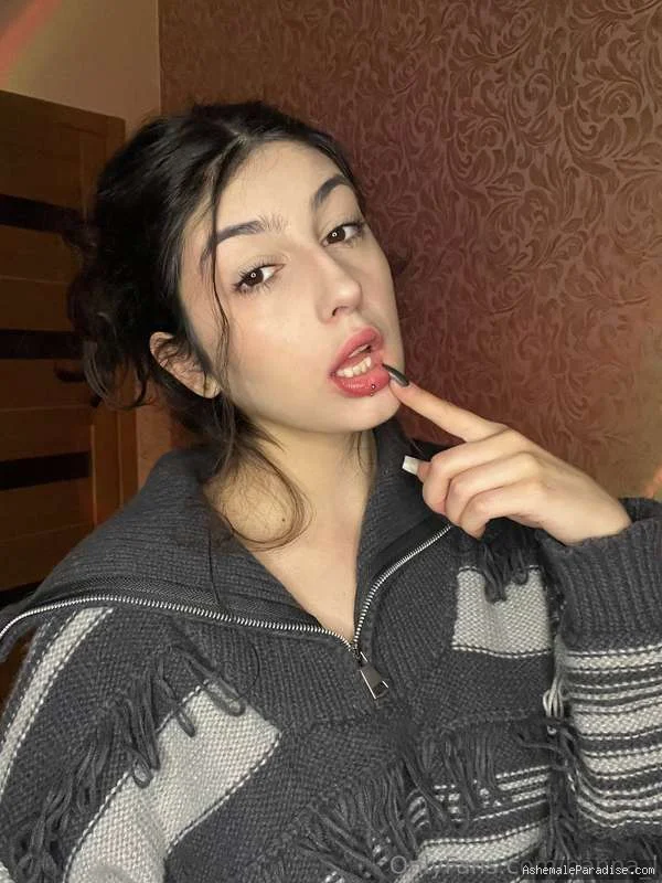Hanna Lee — Hanna Lee — 35 fotos — OnlyFans Photos