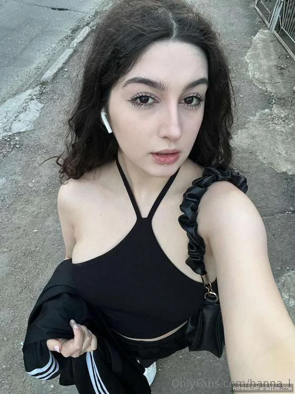Hanna Lee — Hanna Lee — 35 fotos — OnlyFans Photos