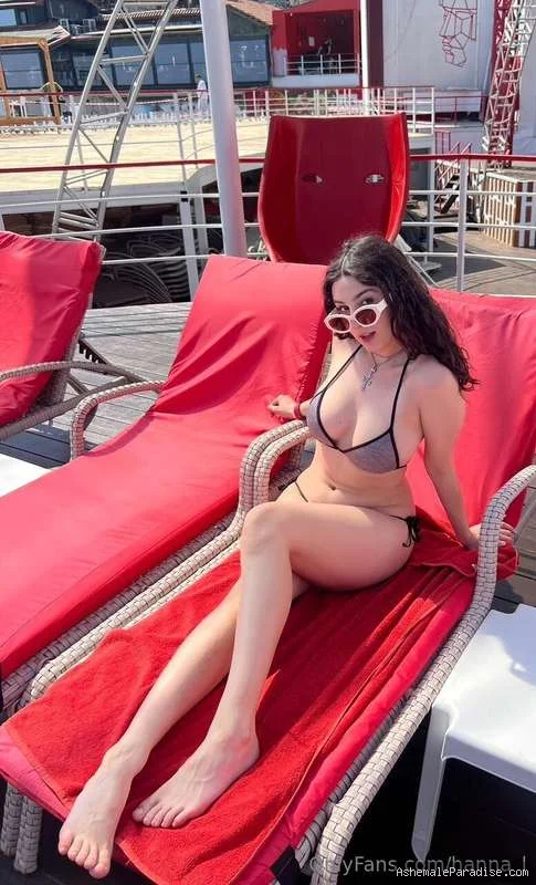 Hanna Lee — Hanna Lee — 35 fotos — OnlyFans Photos