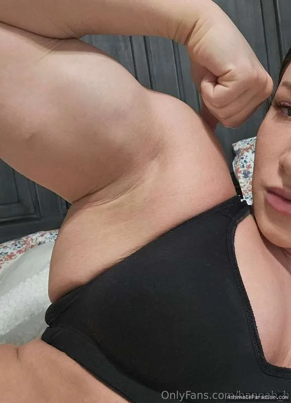 Hannah Hays — 49 fotos