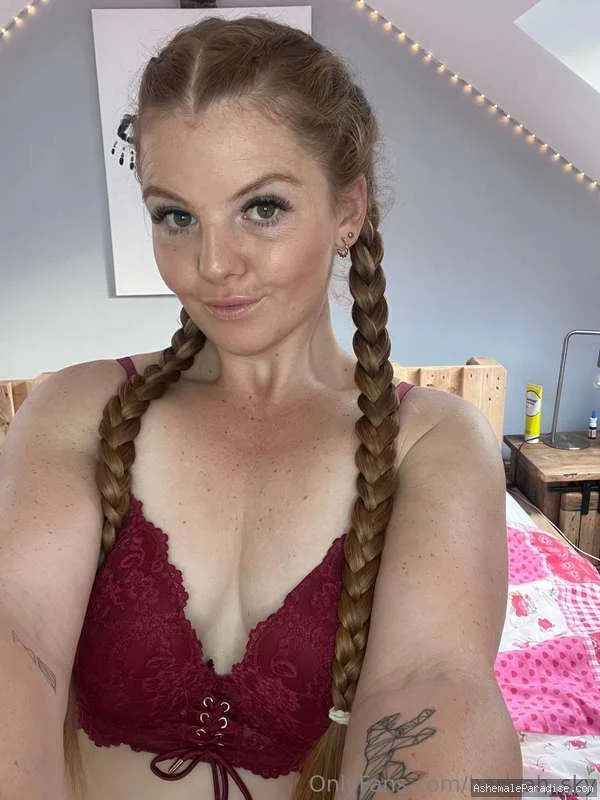 Hannah Skye — Hannah Skye — 25 fotos — OnlyFans Photos