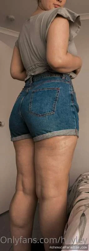 Hayley Hazel — Hayley Hazel — 30 fotos — OnlyFans Photos