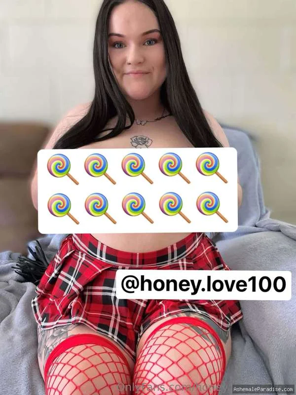 Honey Love — Honey Love — 37 fotos — OnlyFans Photos