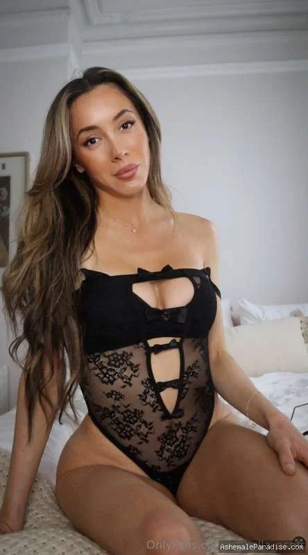 Isabella di Avila — Isabella di Avila — 36 fotos — OnlyFans Photos