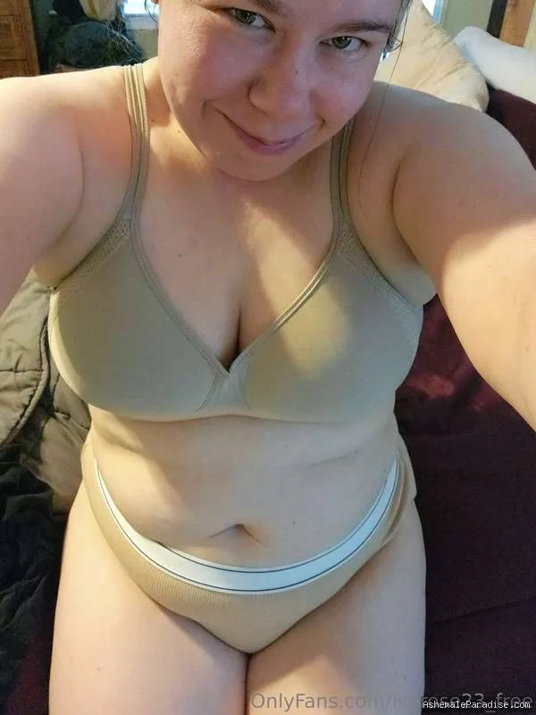 Ivy Rose — Ivy Rose — 32 fotos — OnlyFans Photos