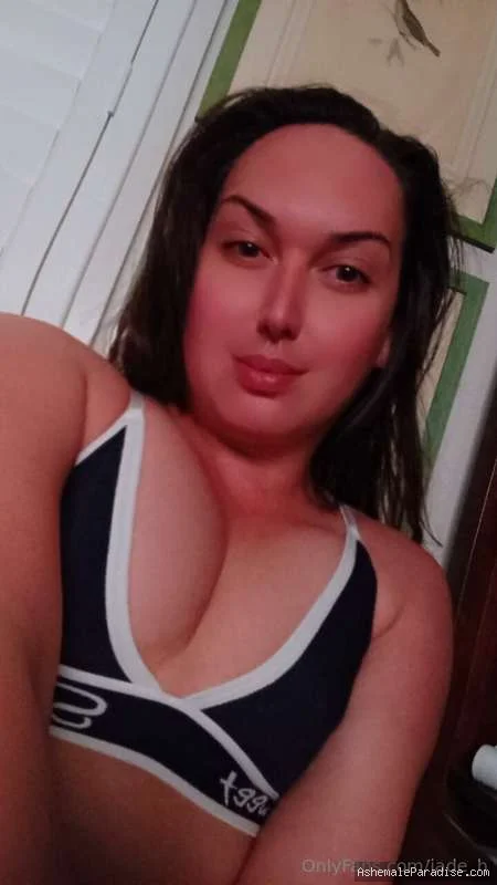 Jadehedonic — Jadehedonic — 10 fotos — OnlyFans Photos