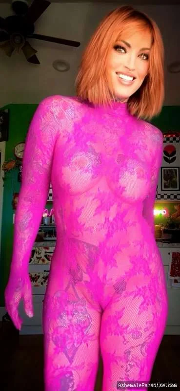 JanineLang — JanineLang — 35 fotos — OnlyFans Photos