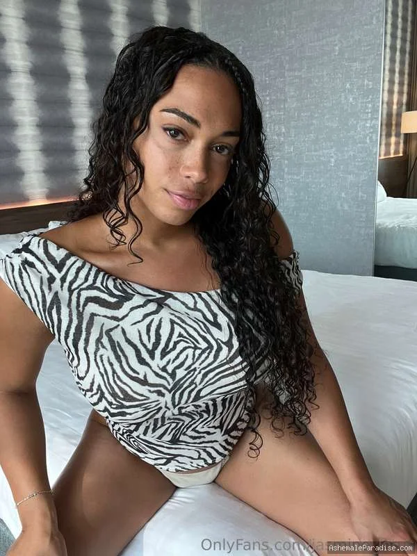 Jasmin Lotus — Jasmin Lotus — 24 fotos — OnlyFans Photos