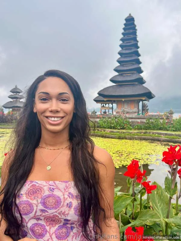 Jasmine lotus — Jasmine lotus — 31 fotos — OnlyFans Photos