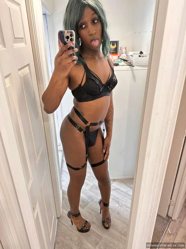 Jayde Fox — Jayde Fox — 33 fotos — OnlyFans Photos