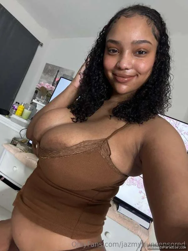 Jazmyn — Jazmyn — 35 fotos — OnlyFans Photos