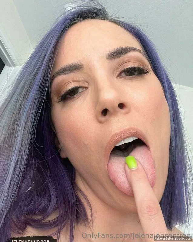 Jelena Vermilion — Jelena Vermilion — 35 fotos — OnlyFans Photos