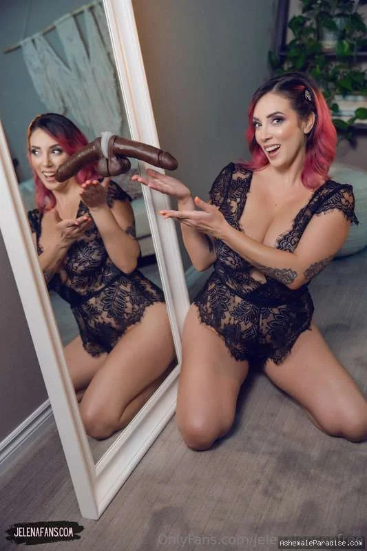 Jelena Vermilion — Jelena Vermilion — 35 fotos — OnlyFans Photos