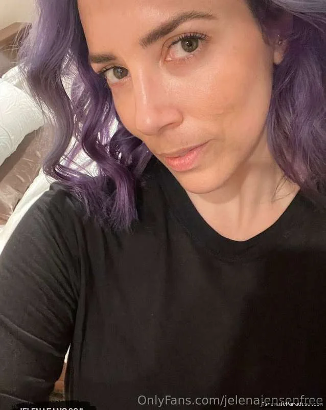 Jelena Vermilion — Jelena Vermilion — 35 fotos — OnlyFans Photos