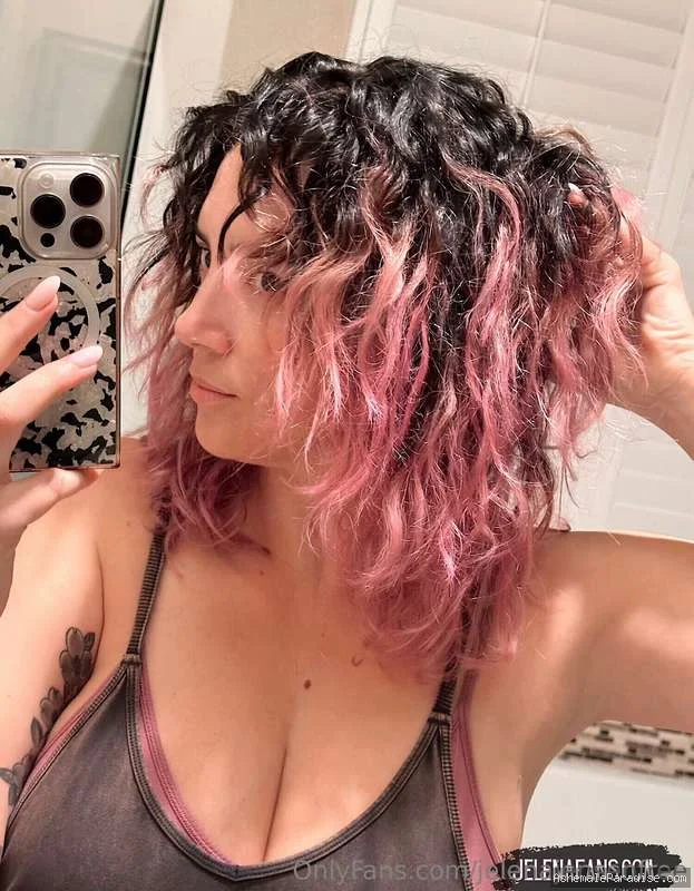 Jelena Vermilion — Jelena Vermilion — 35 fotos — OnlyFans Photos