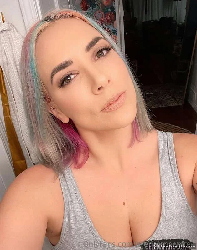 Jelena Vermilion — Jelena Vermilion — 35 fotos — OnlyFans Photos