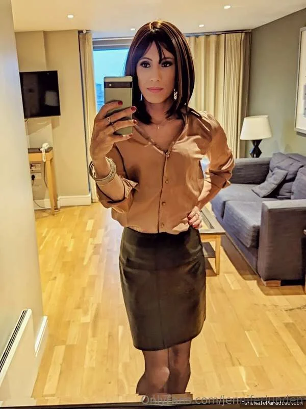 Jennifer Lunden — Jennifer Lunden — 33 fotos — OnlyFans Photos