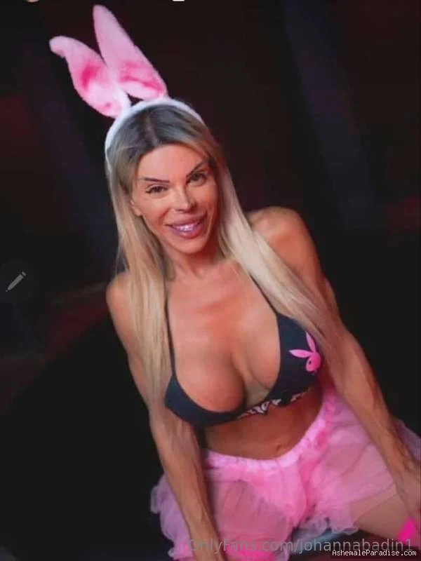Johanna Bardin — Johanna Bardin — 33 fotos — OnlyFans Photos