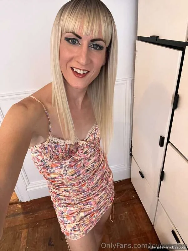 Joy Collision — Joy Collision — 34 fotos — OnlyFans Photos