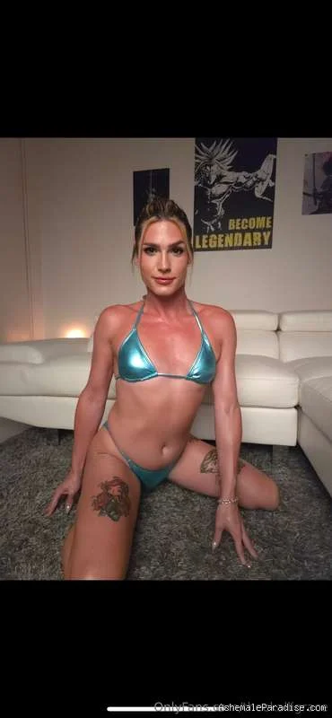 Kalli Grace — Kalli Grace — 29 fotos — OnlyFans Photos