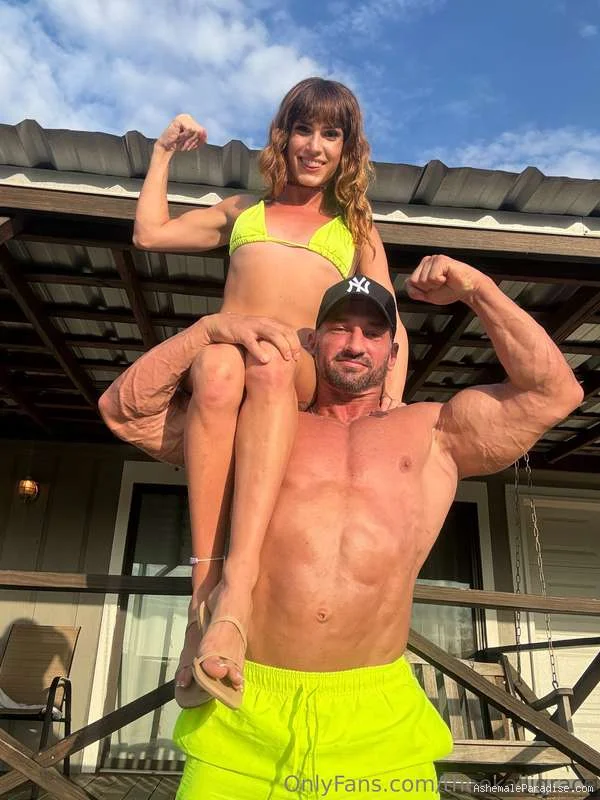 Kalli Grace — Kalli Grace — 29 fotos — OnlyFans Photos