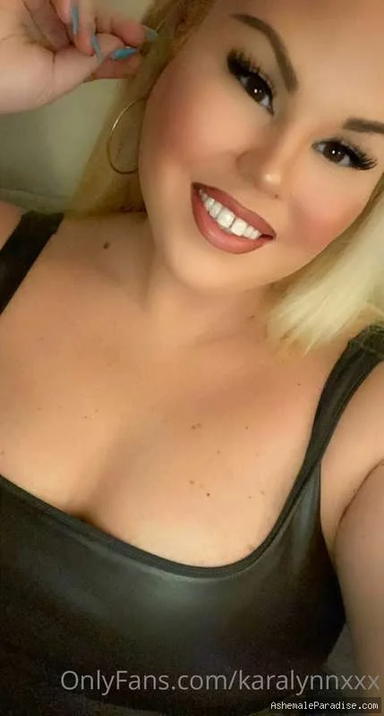 Kara Lynn — Kara Lynn — 17 fotos — OnlyFans Photos