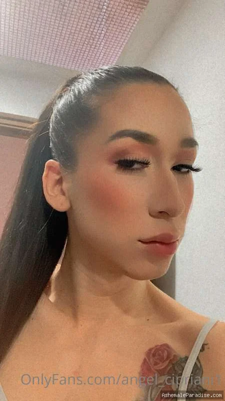 Karin Paz — Karin Paz — 35 fotos — OnlyFans Photos