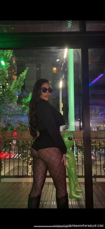 Karmen Kay — Karmen Kay — 35 fotos — OnlyFans Photos