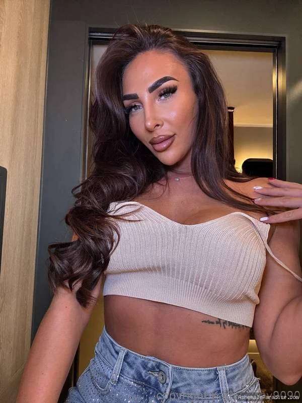 Karmen Kay — Karmen Kay — 35 fotos — OnlyFans Photos