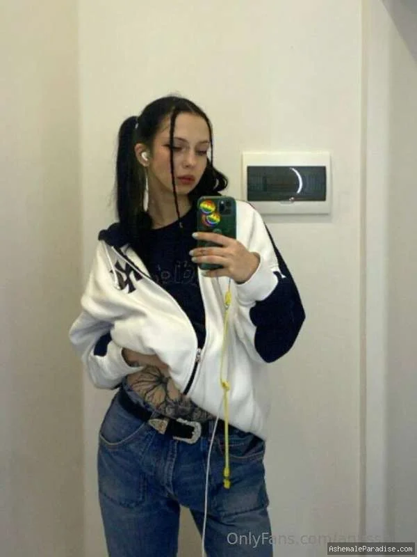 Karolina A — Karolina A — 23 fotos — OnlyFans Photos