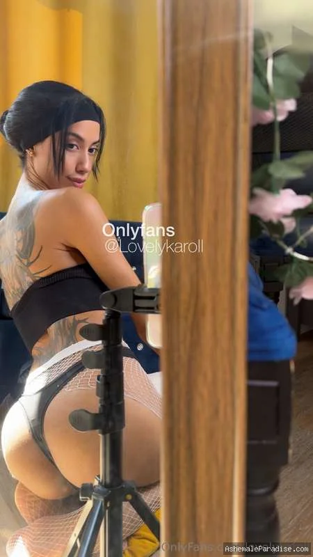 Karoll Valencia — Karoll Valencia — 31 fotos — OnlyFans Photos