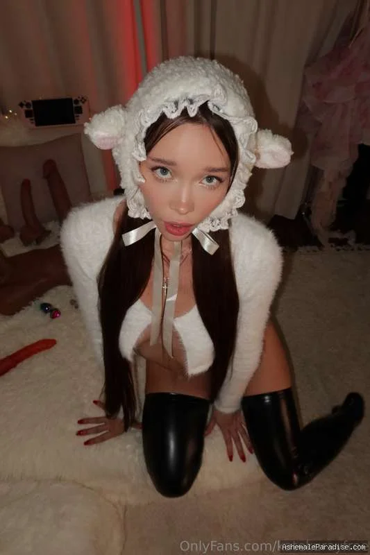 Kate K — Kate K — 35 fotos — OnlyFans Photos