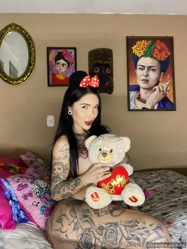 Katy Leon — Katy Leon — 27 fotos — OnlyFans Photos