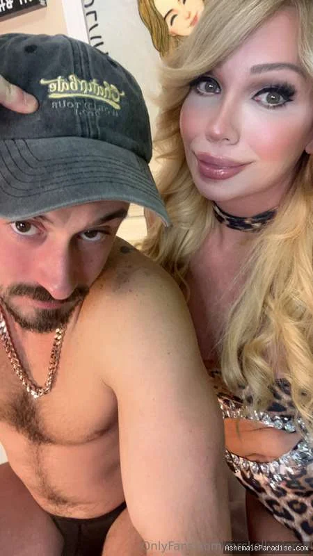 Kelly Shore — Kelly Shore — 33 fotos — OnlyFans Photos