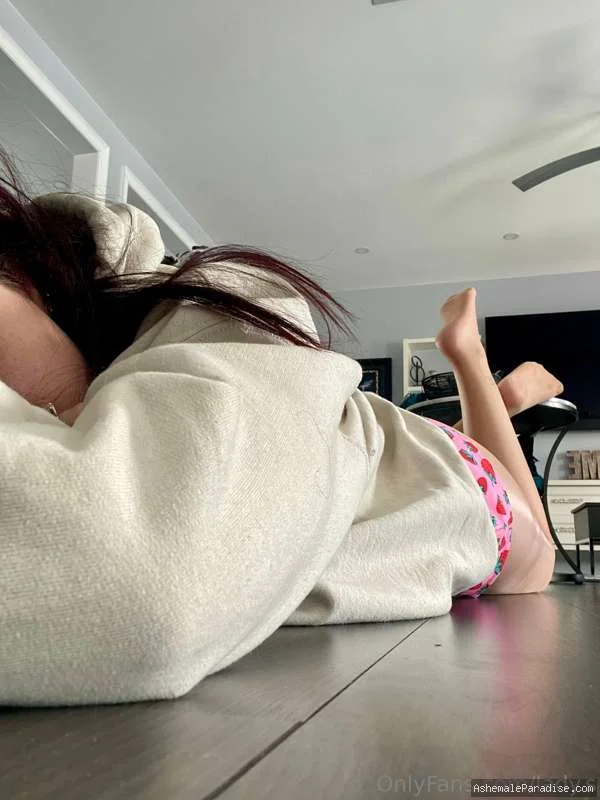 Lady Seductive — Lady Seductive — 82 fotos