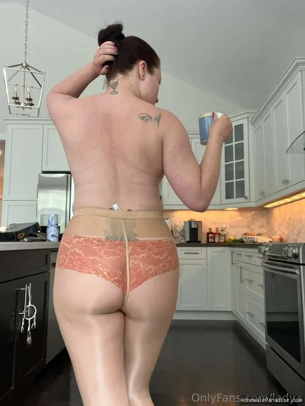 Lady Seductive — Lady Seductive — 82 fotos