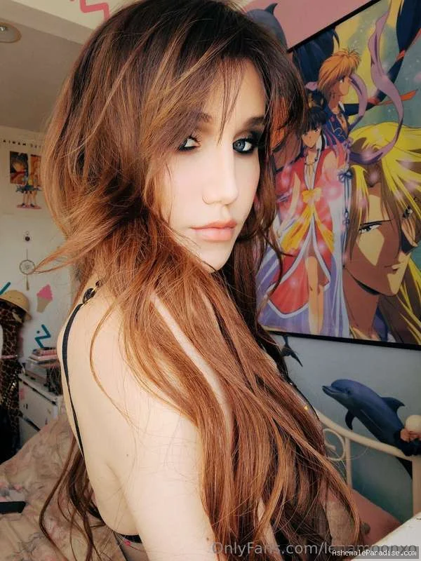 Lena Moon — Lena Moon — 26 fotos — OnlyFans Photos