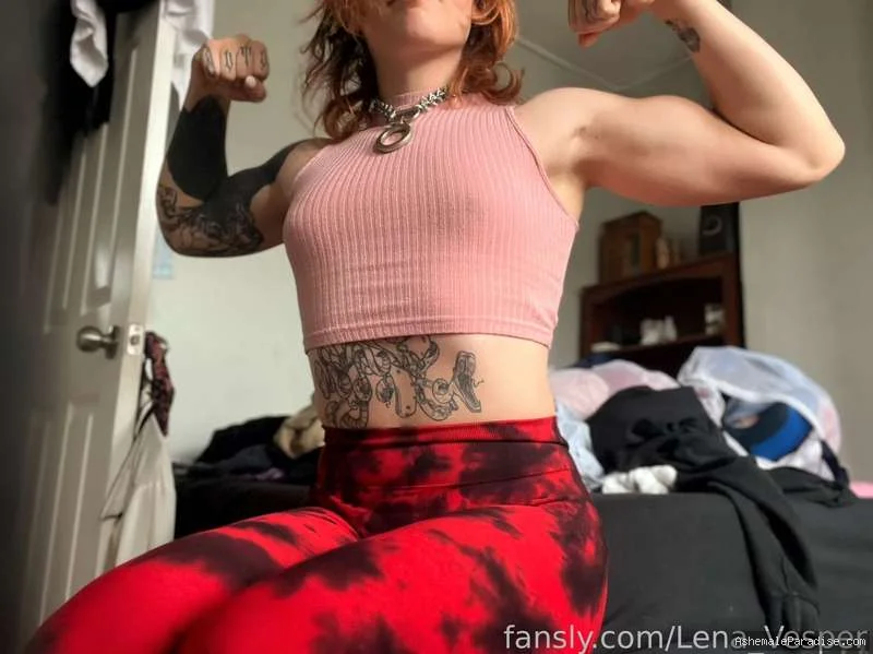Lena Vesper — Lena Vesper — 14 fotos — OnlyFans Photos