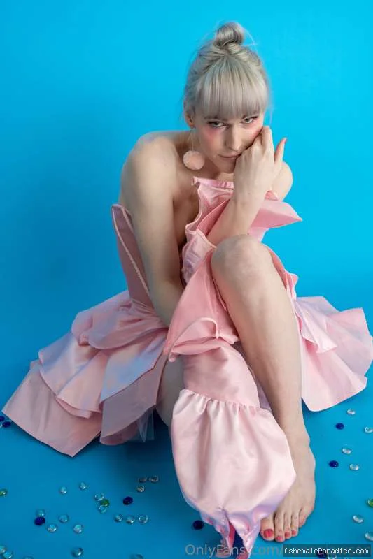 Lianna Lawson — Lianna Lawson — 100 fotos