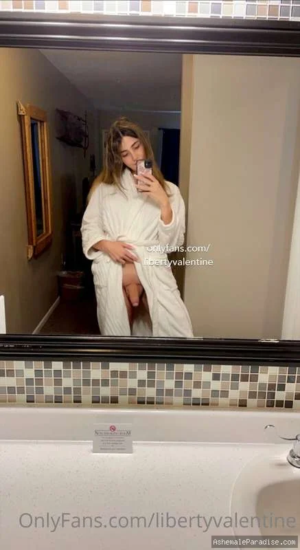 Liberty Valentine — Liberty Valentine — 25 fotos — OnlyFans Photos
