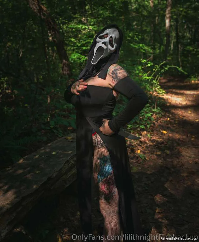 Lilith Night — Lilith Night — 33 fotos — OnlyFans Photos